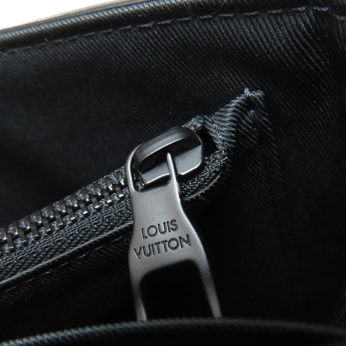 Louis Vuitton Handbag M58711 Calfskin Black Ambassador Pm