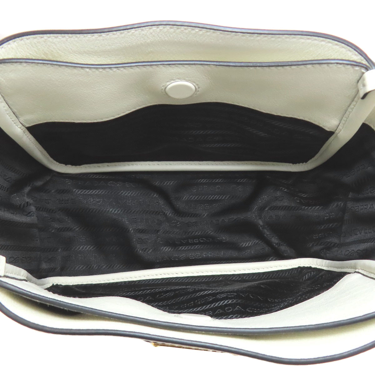 Prada Tote Bag Calfskin White Logometal