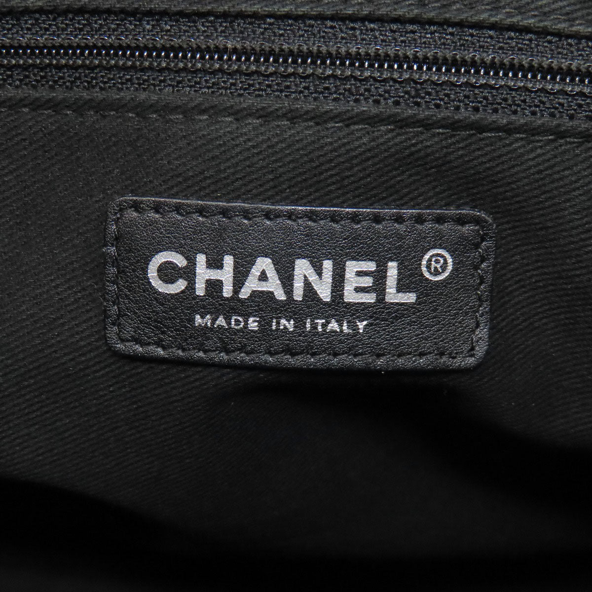 Chanel Tote Bag Grained Calfskin Skin Black Coco Mark