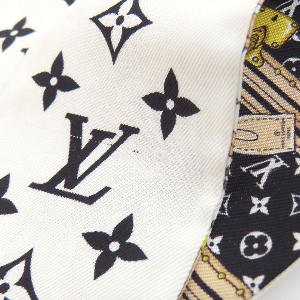 Louis Vuitton Scarf M76442 Silk Black Bando Bb Let'S Go