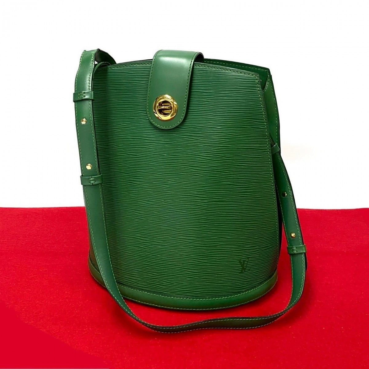 Louis Vuitton Shoulder Bag M52254 Leather Green Epi Cluny Women