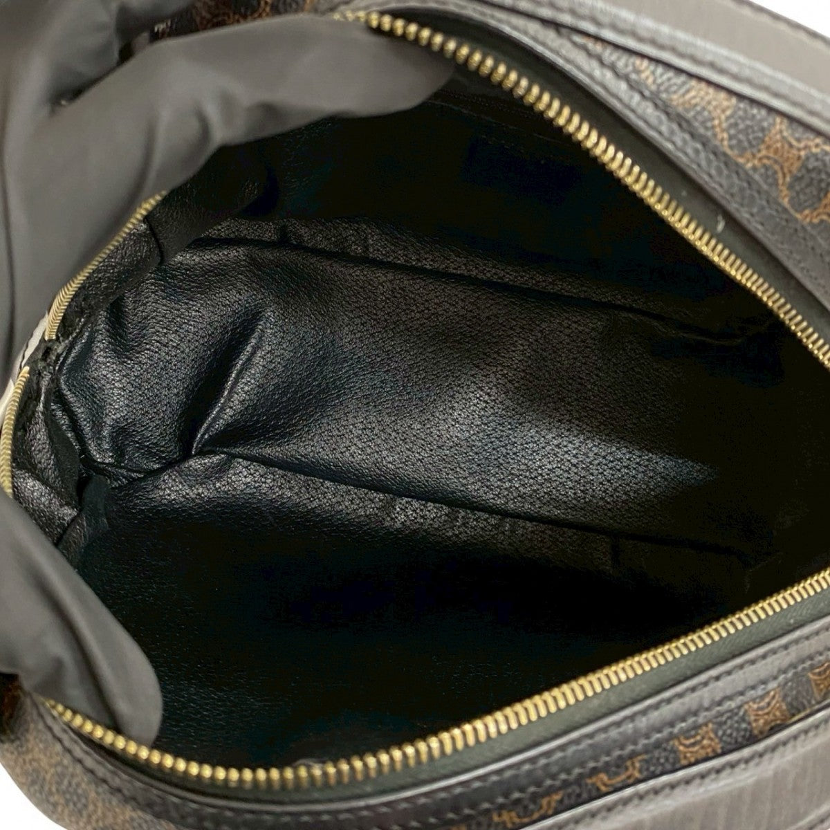 Celine Handbag Leather Black