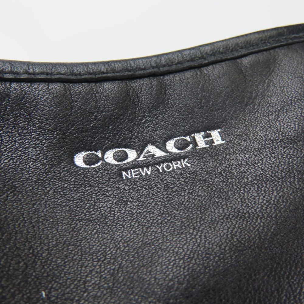 Coach Shoulder Bag 19889 Leather Black