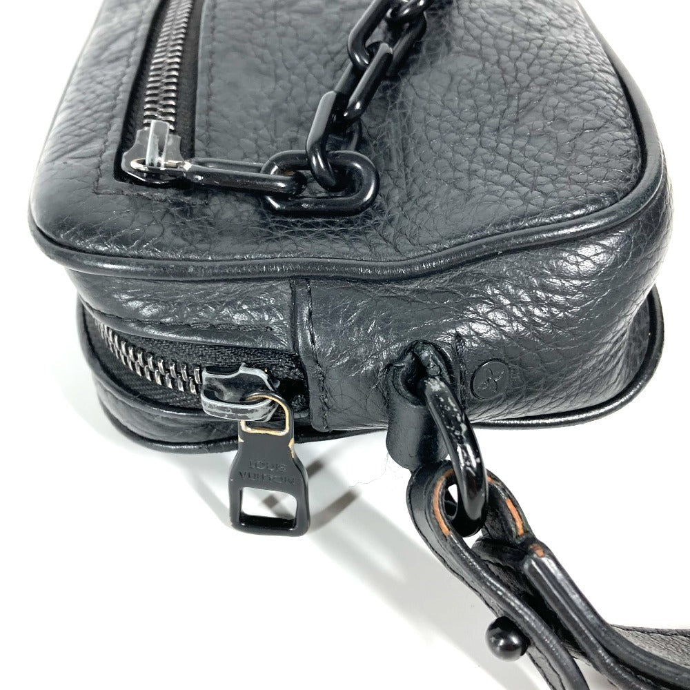 Louis Vuitton Clutch Bag M55703 Taurillon Clemence Leather Black Monogram Taurillon Clemence Chain