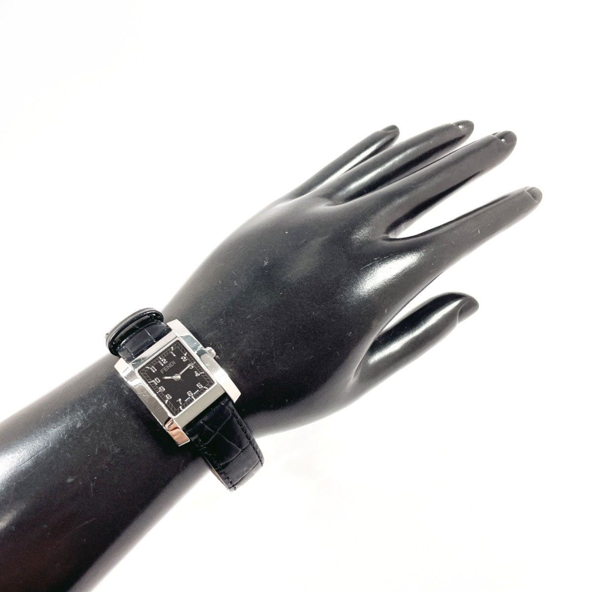 Fendi Watches Quartz 150-7000L-724 Stainless Steel , Leather Silver Classico Black Dial