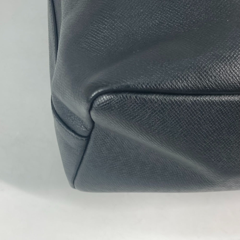 Louis Vuitton Tote Bag M31009 Taiga Leather Black Taiga Hippo Light Mens