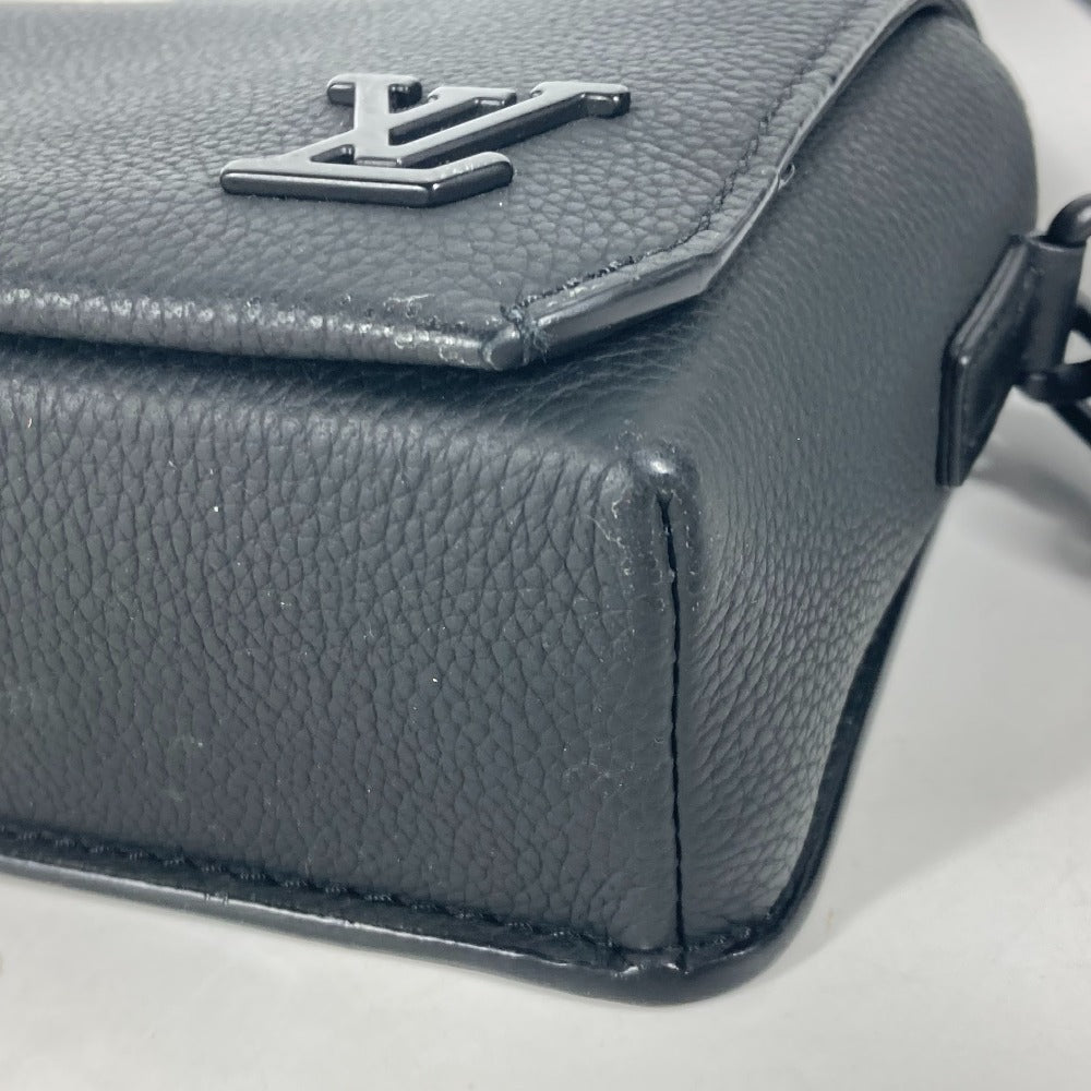 Louis Vuitton Shoulder Bag M82085 Cowhide Leather Black Lv Aerogram Fastline Wearable Wallet Mens