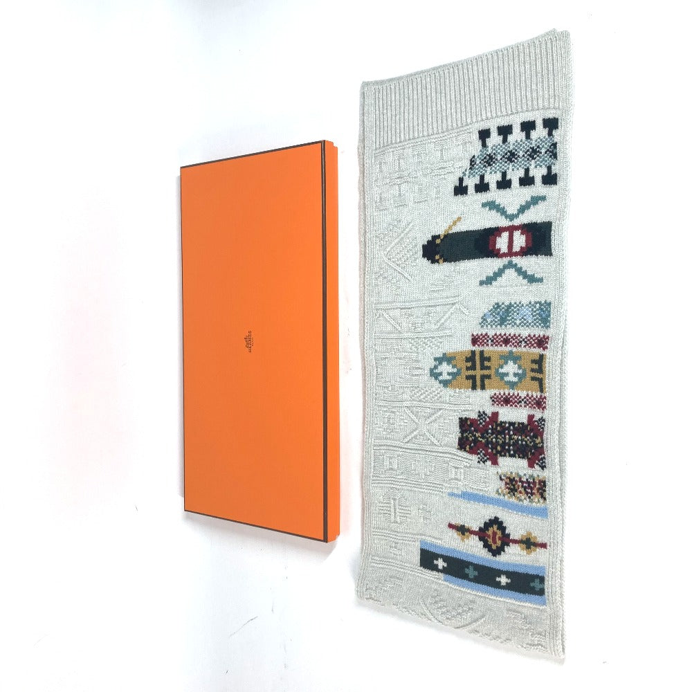 Hermes Scarf Wool, Cashmere Light Gray Type Autumn/Winter 2023 Collection Couleur En Coeur Mens
