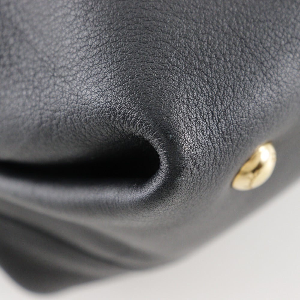 Salvatore Ferragamo Handbag Ee-21 D477 Calfskin Black 2Wayshoulder Florence Gancini Women