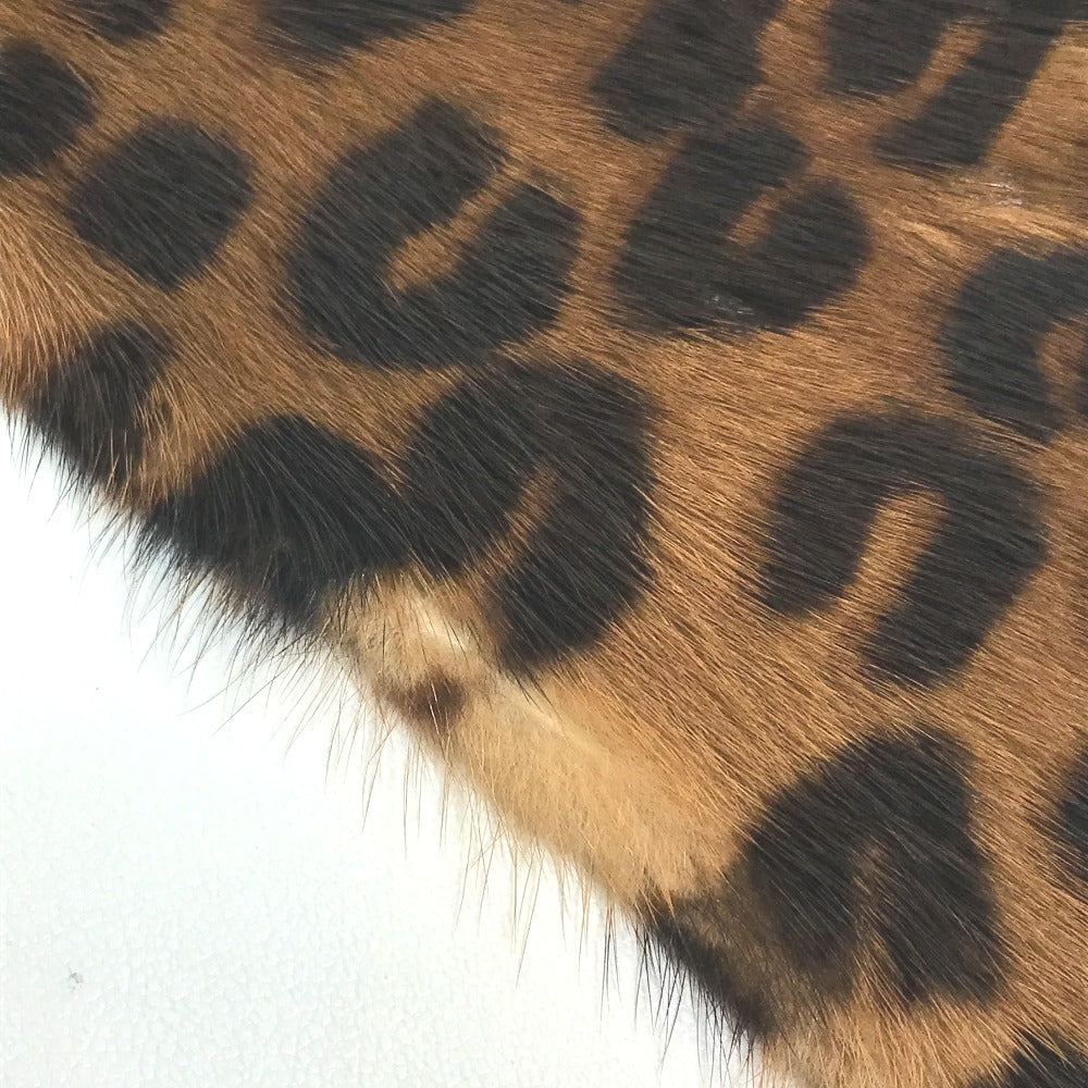 Louis Vuitton Scarf M72245 Fur, Silk Brown X Pink Leopard Leopard Print Leopard Escharpe Vizon Women