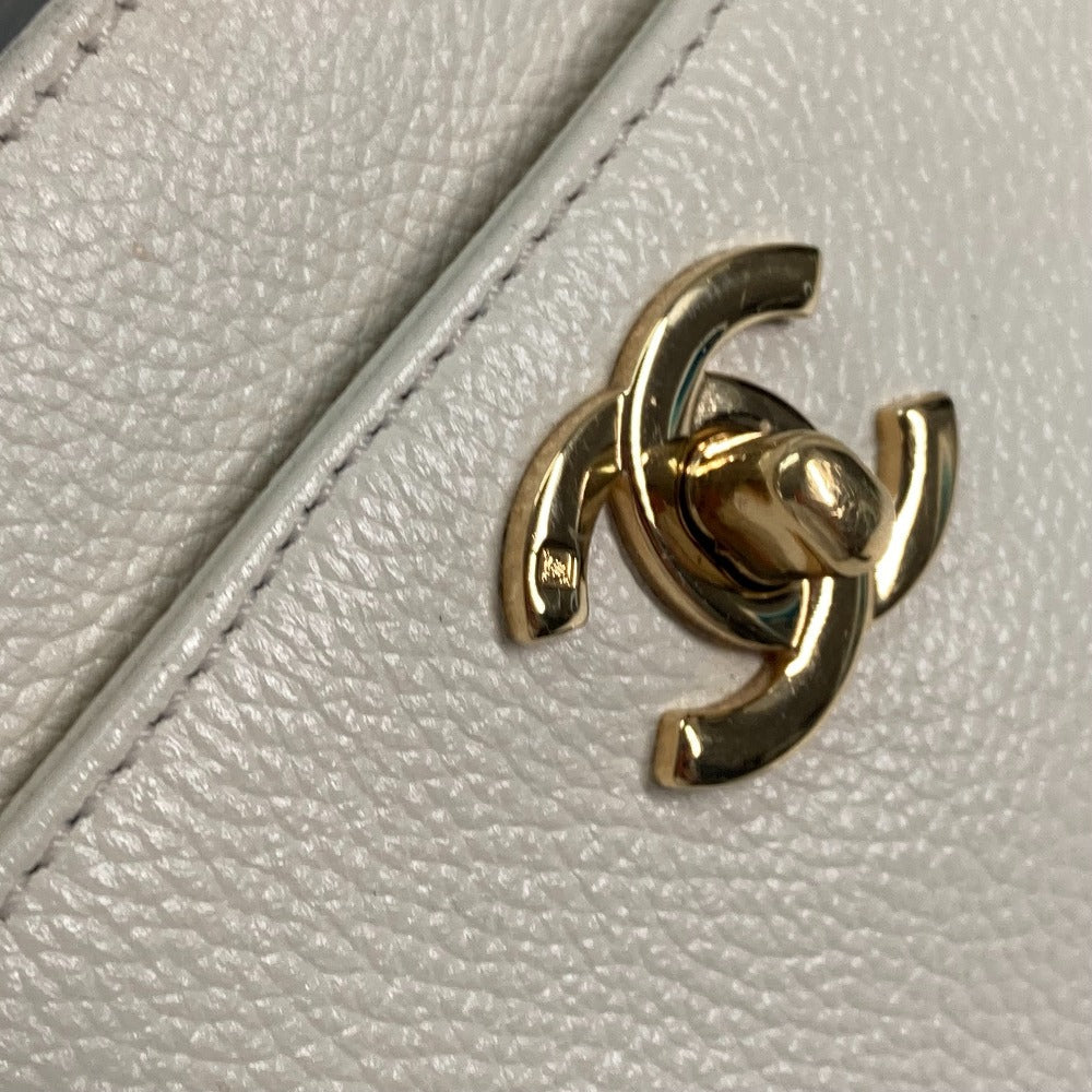 Chanel Tote Bag Caviar Skin White Type Executive Tote Women