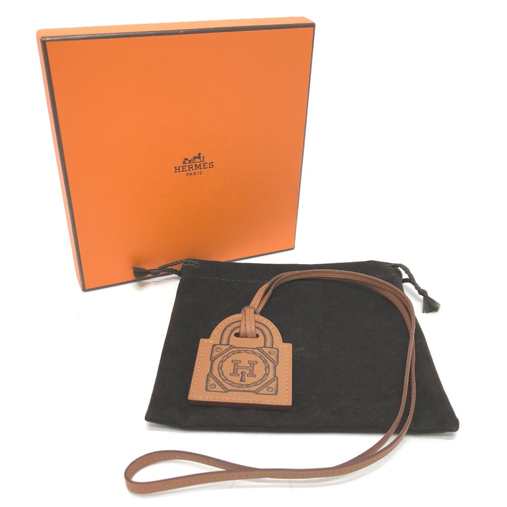 Hermes Necklace Vaux Swift Brown Curiosity Cadena Women