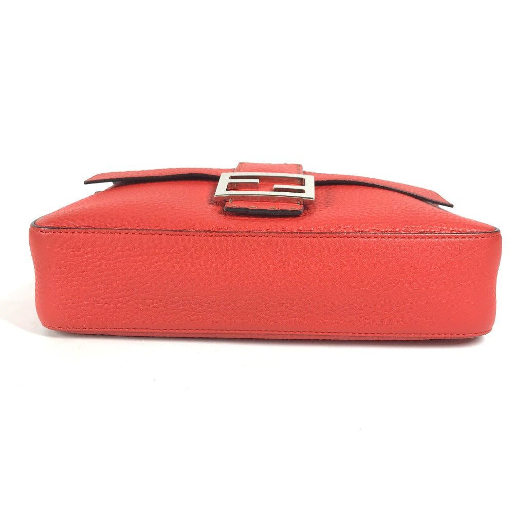 Fendi Shoulder Bag Leather Red Mamma Bucket Celeria