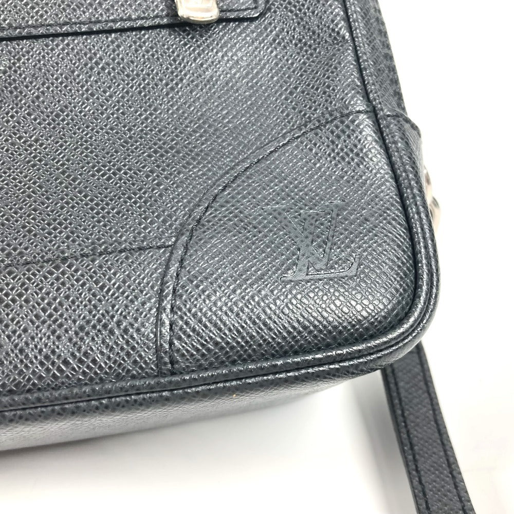 Louis Vuitton Business Bag M31142 Taiga Leather Black Taiga Pavel Mens