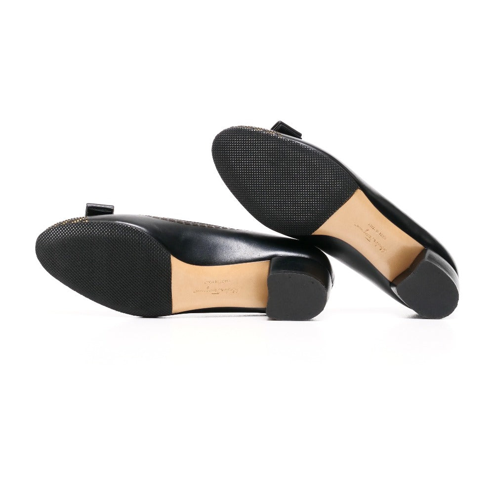 Salvatore Ferragamo Pumps 0630824 Leather Black Gold 5D