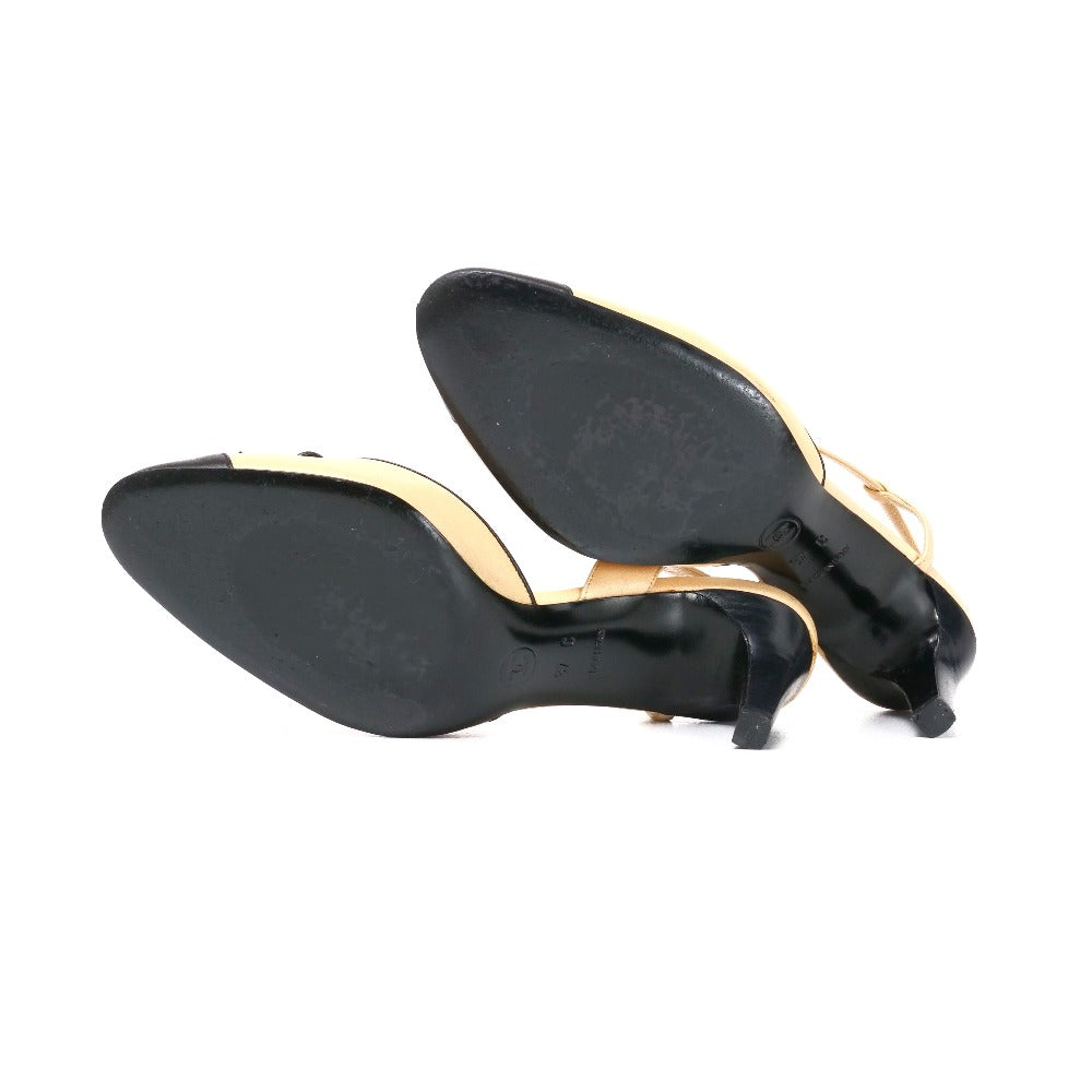 Chanel Pumps Leather Beige Type Black 37 C