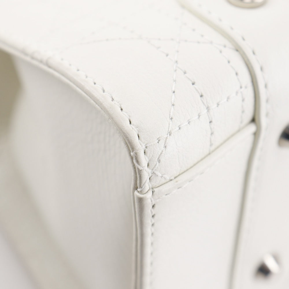 Christian Dior Handbag 09-Ma-0044 Leather White Canage
