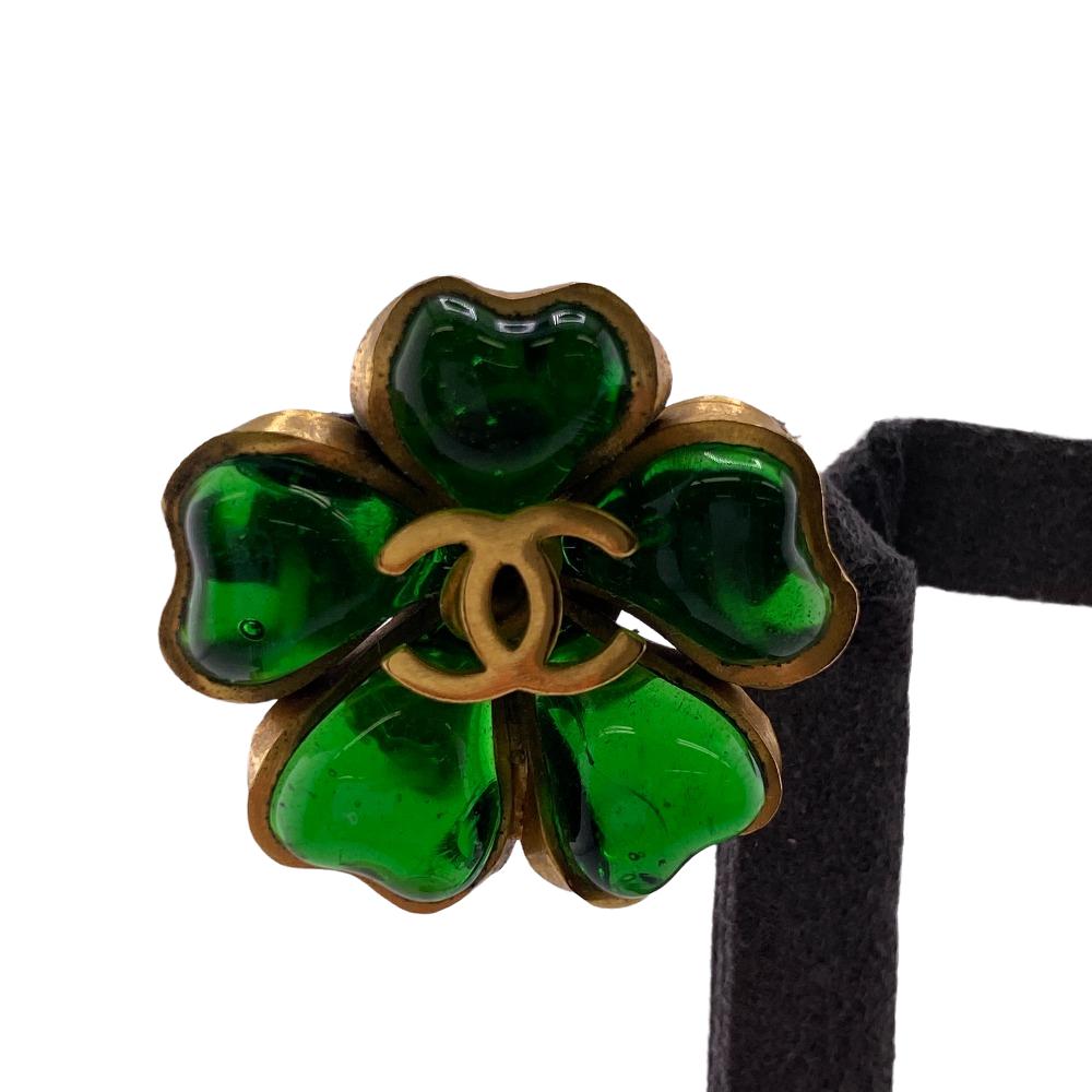 Chanel Earring 97A Gold Plated Green Gripoa