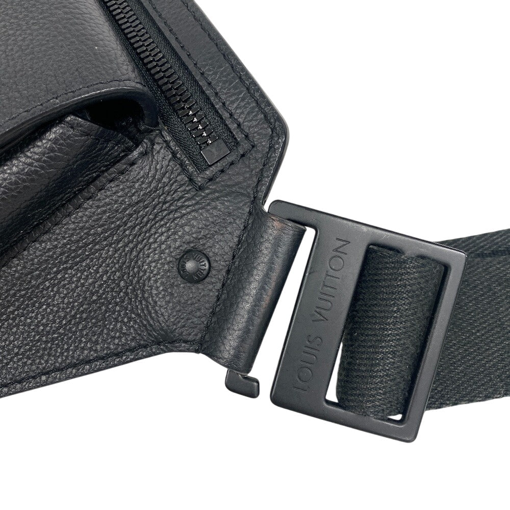 Louis Vuitton Shoulder Bag M57081 Grain Calfskin Leather Black Lv Aerogram Takeoff Sling Mens