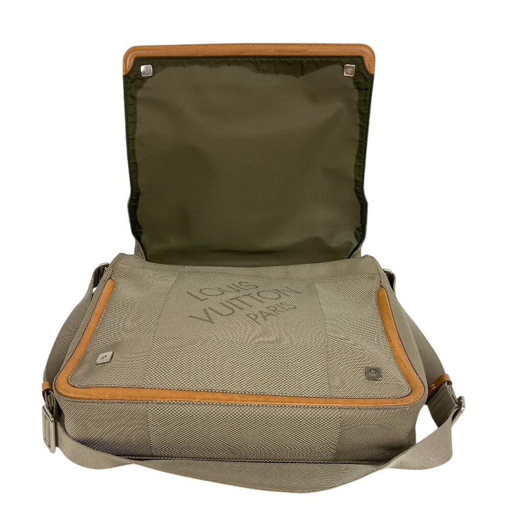 Louis Vuitton Messenger Bag M93030 Nylon Khaki Damier Jean Messier Mens