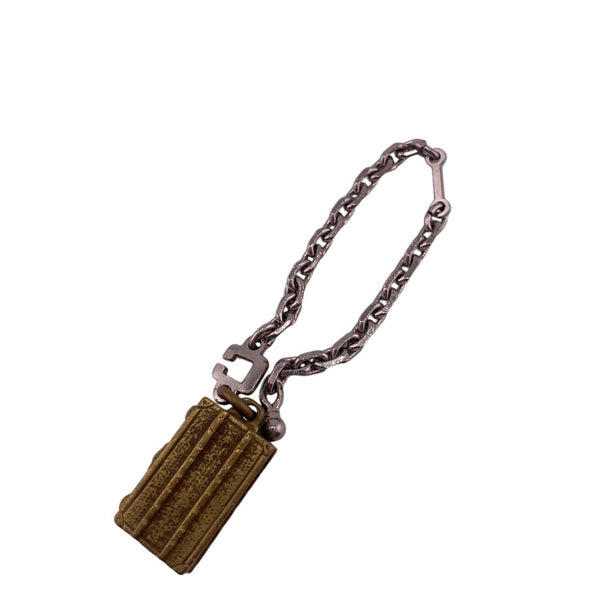 Louis Vuitton Key Ring Model Number Unknown Metal Gold Trunk Motif