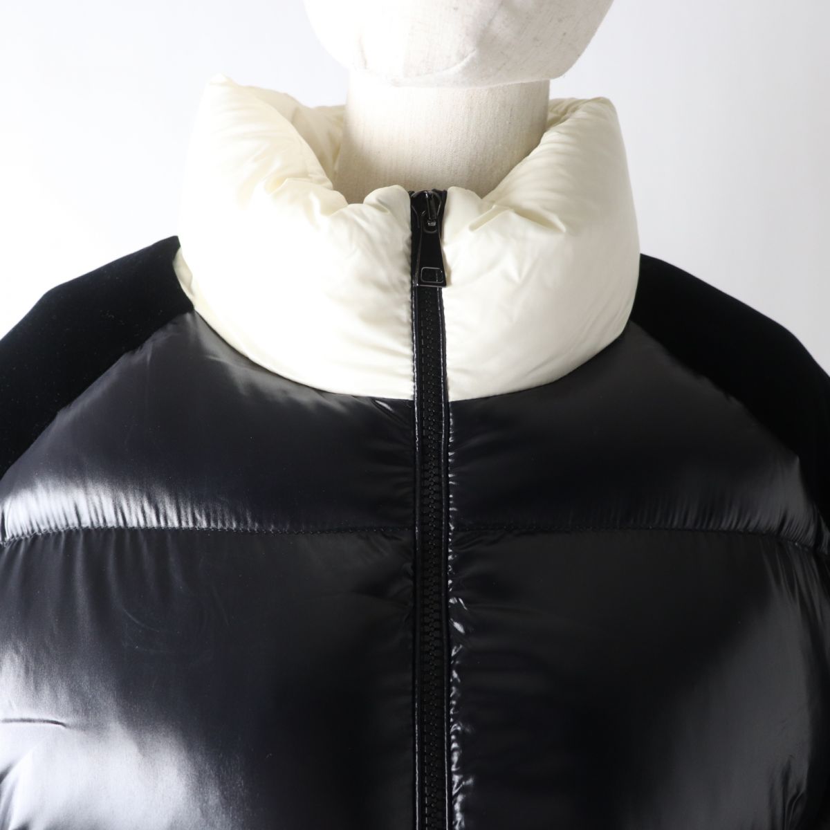 Moncler Down Jacket Outer