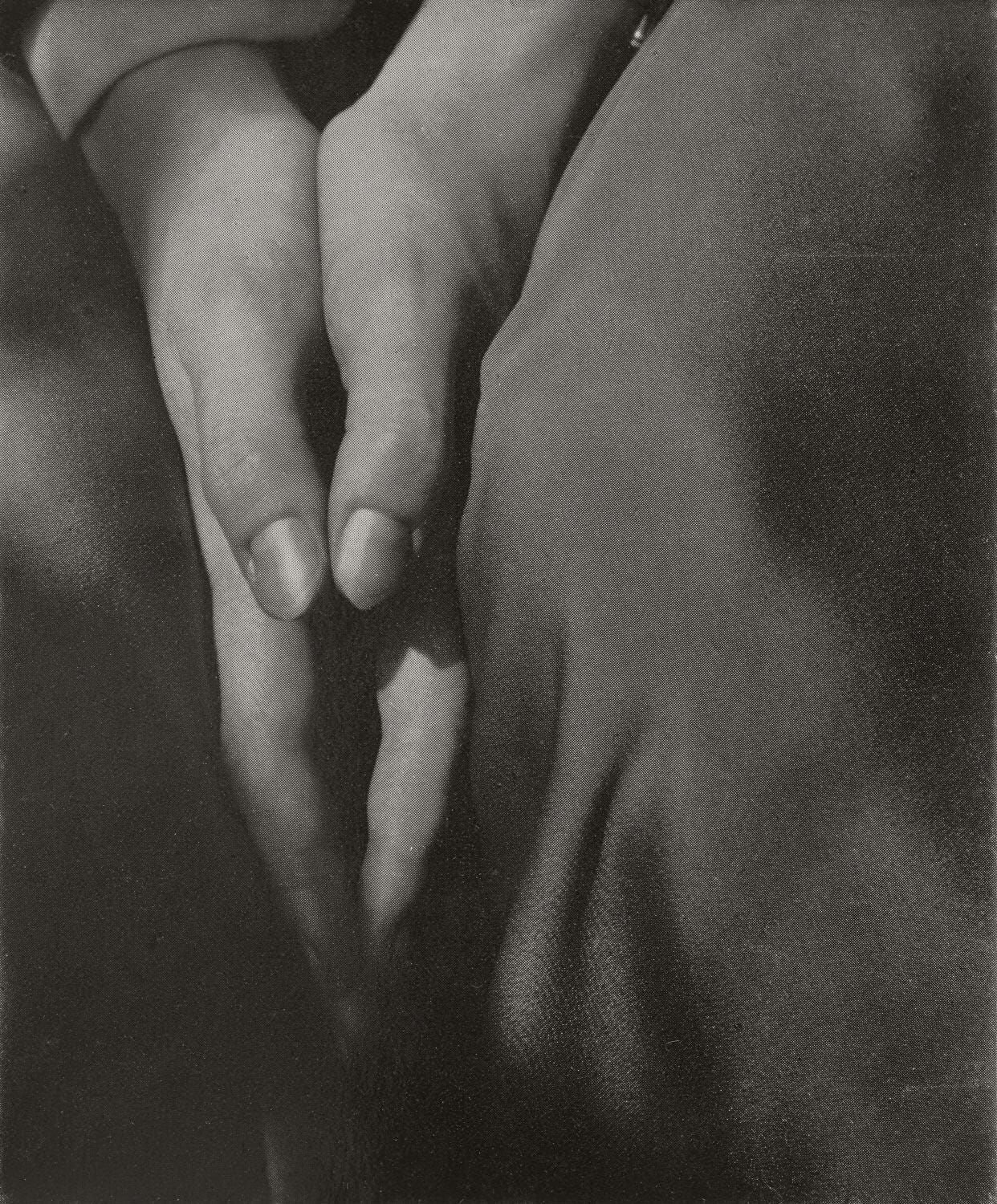 Alfred Stieglitz, Hands, Dorothy Norman, Alfred Stieglitz Memorial Portfolio 1864-1946, Halftone