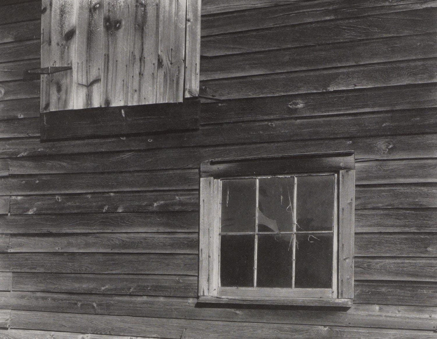 Alfred Stieglitz, Barn, Lake George, Alfred Stieglitz Memorial Portfolio 1864-1946, Halftone