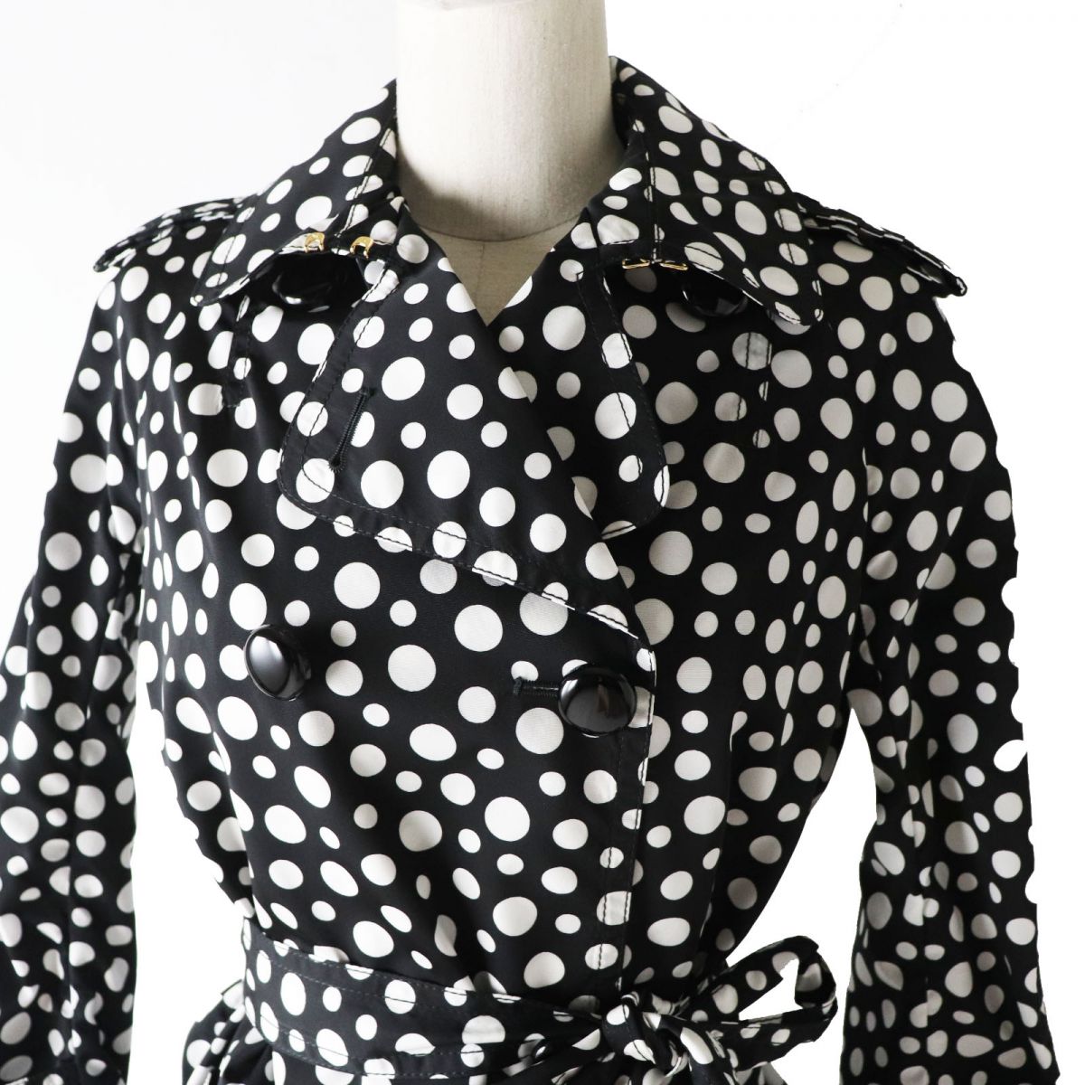 Louis Vuitton Trench Coat Image Reference Black X White (Dot Pattern) Women