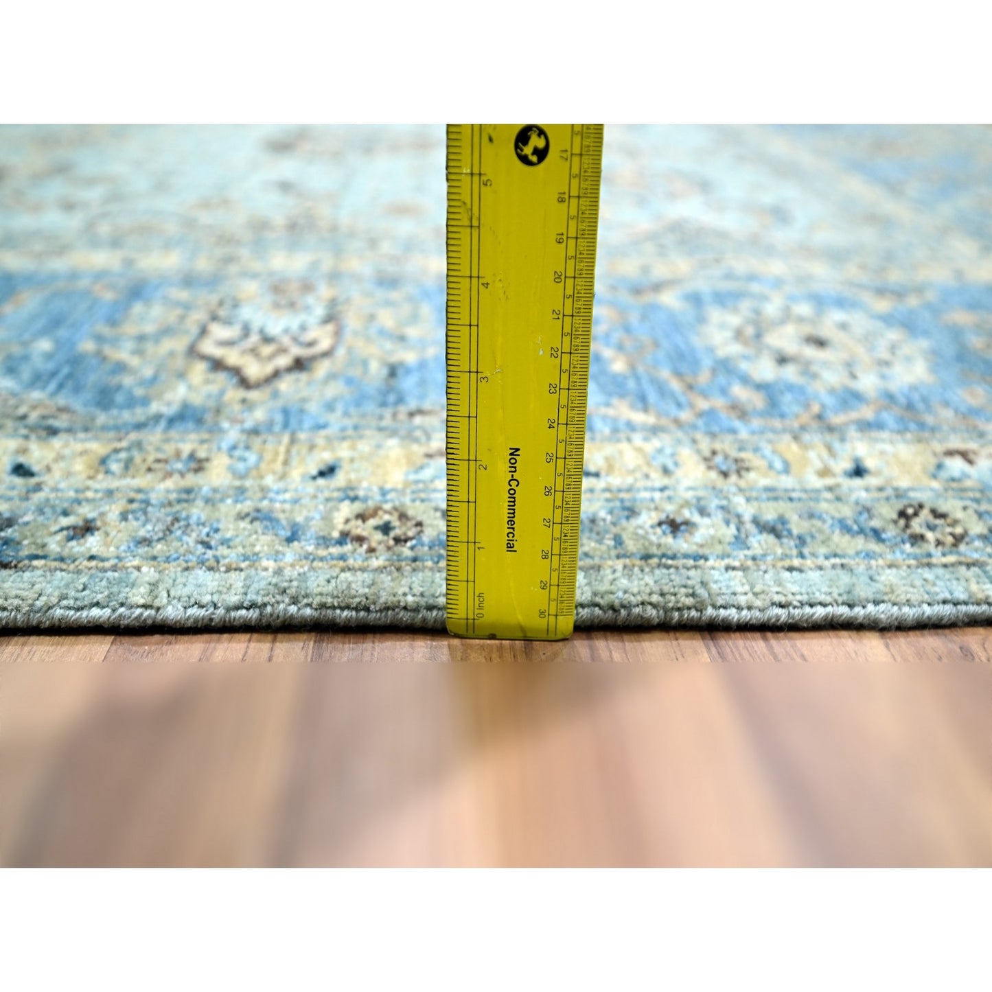 8'X8' Sky Blue Shah Abbas Flower Design Pure Wool Hand Knotted Square Rug