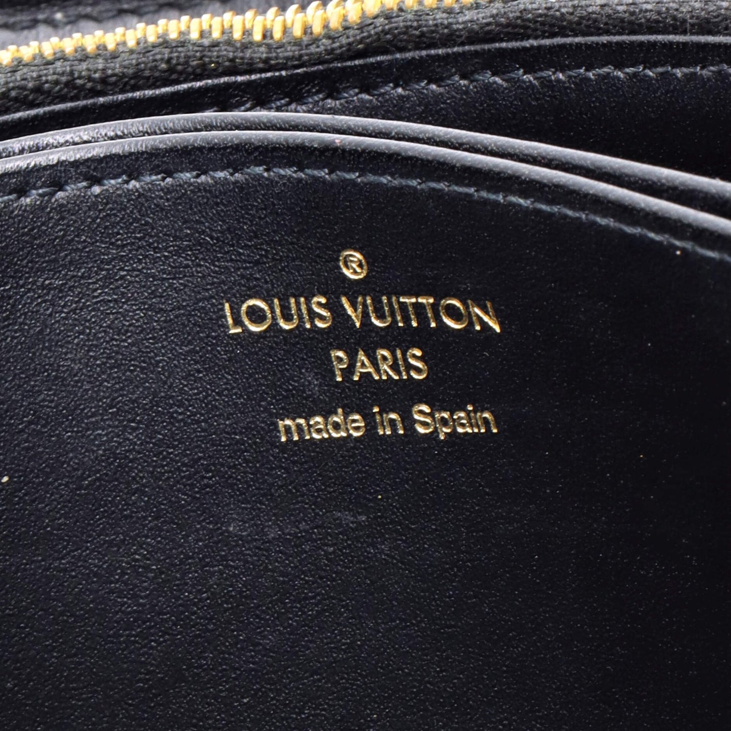 Louis Vuitton Zippy Wallet Reverse Monogram Giant