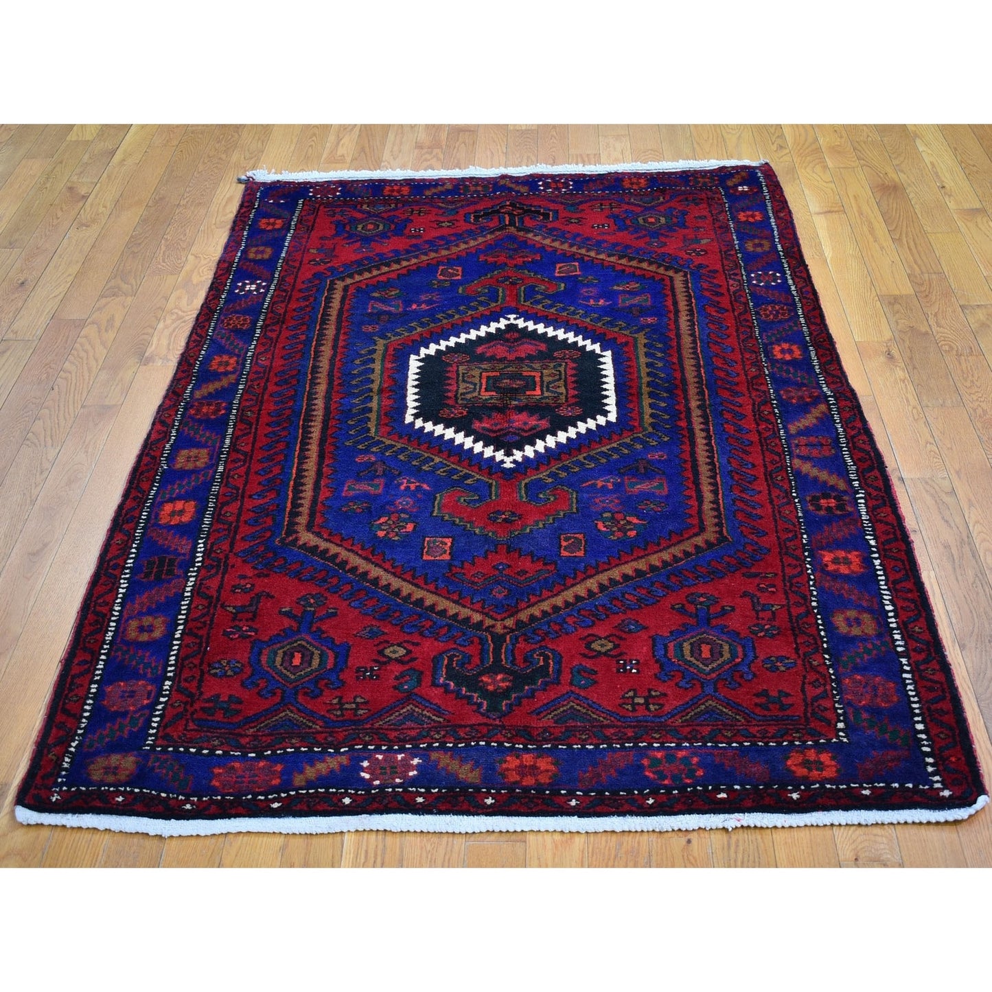 4'6"X6'8" Red New Farsian Amadan Organic Wool Hand Knotted Oriental Rug