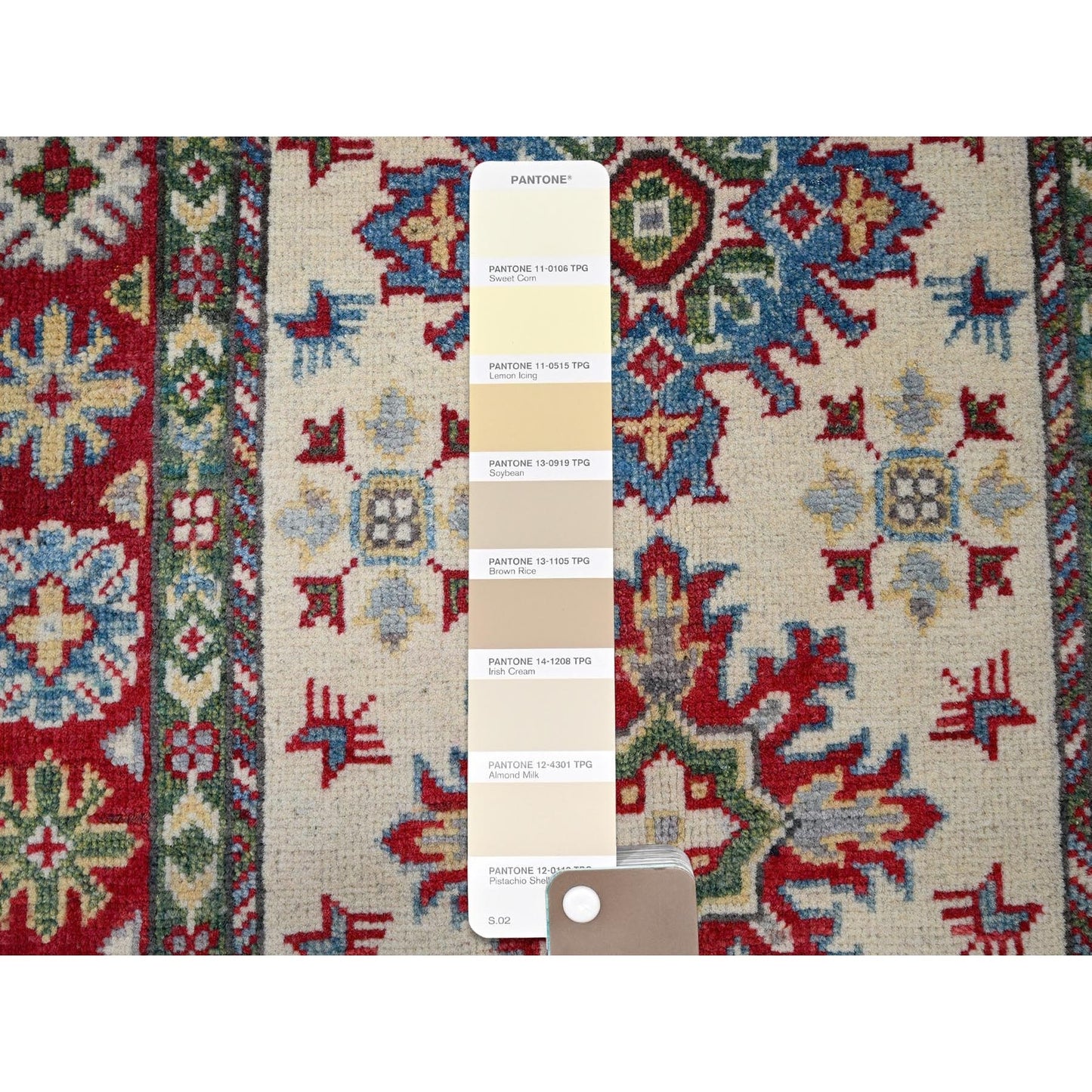 2'6"X4'1" Ivory Kazak Geometric Design Hand Knotted Soft Wool Mat Rug