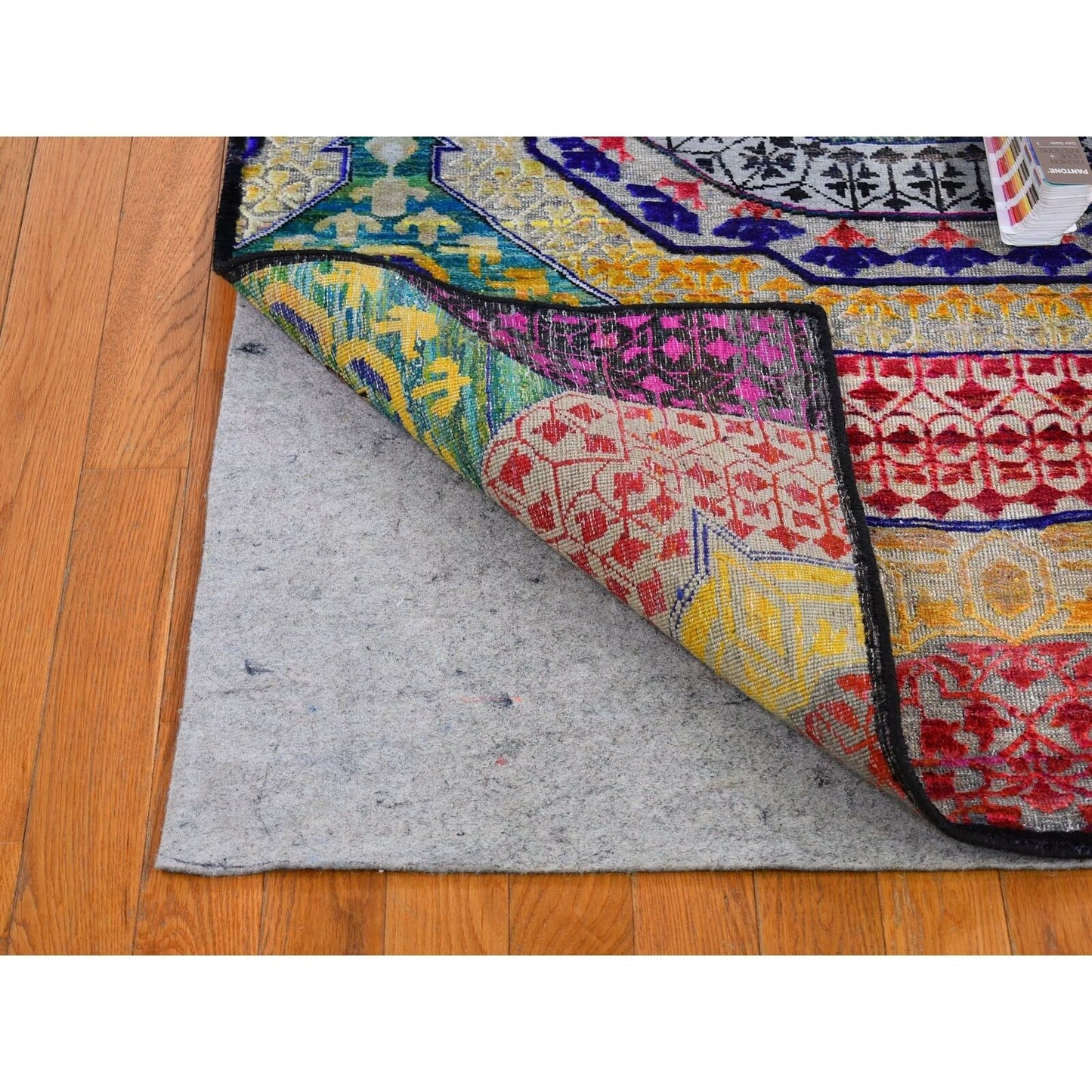 4'X6'2" Sari Silk With Textured Wool Mamluk Design Hand Knotted Rug