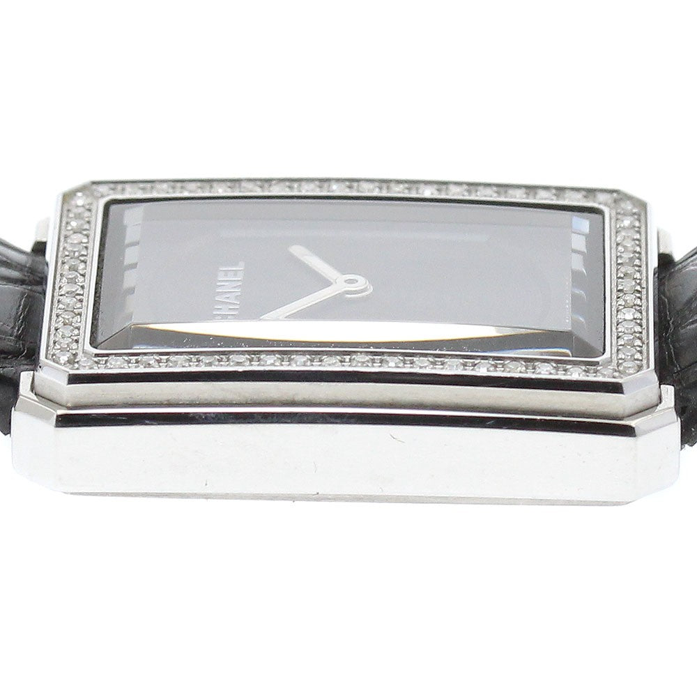 Chanel Boyfriend H4883