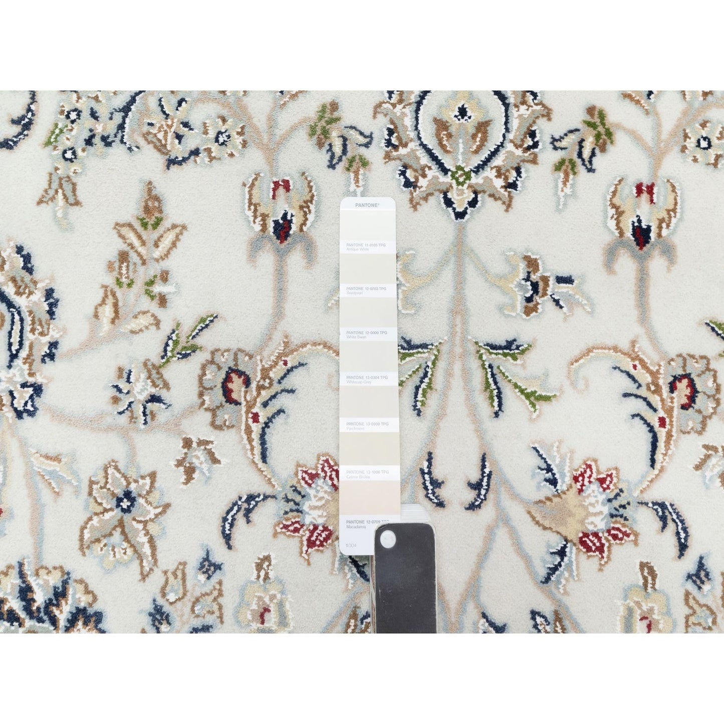 5'10"X9'1" Natural White Hand Knotted Nain 250 Kpsi Wool And Silk Rug