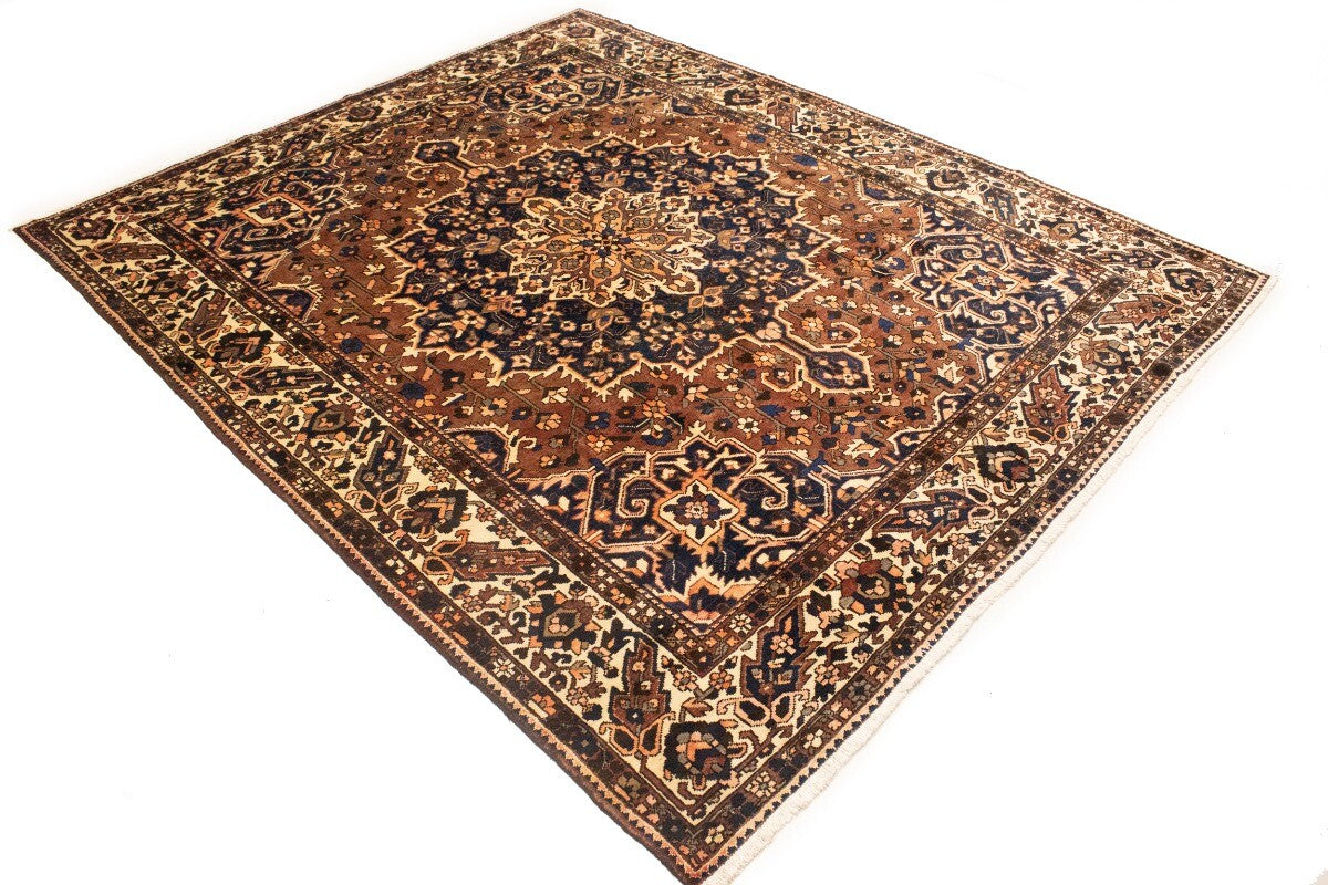 Handmade Vintage Floral Wool Oriental Rug Living