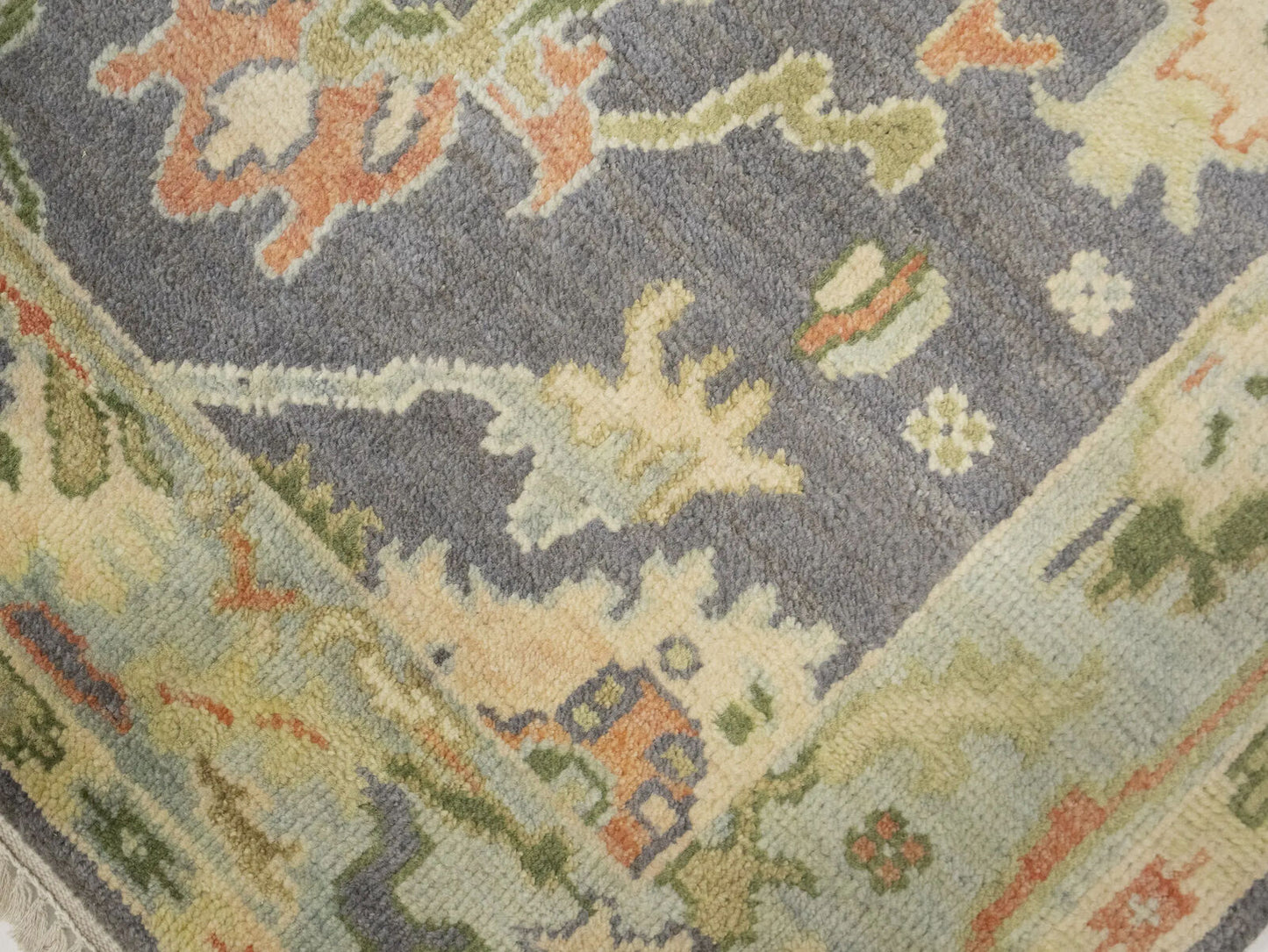 Handmade Floral Oushak Chobi Rug Colorfast