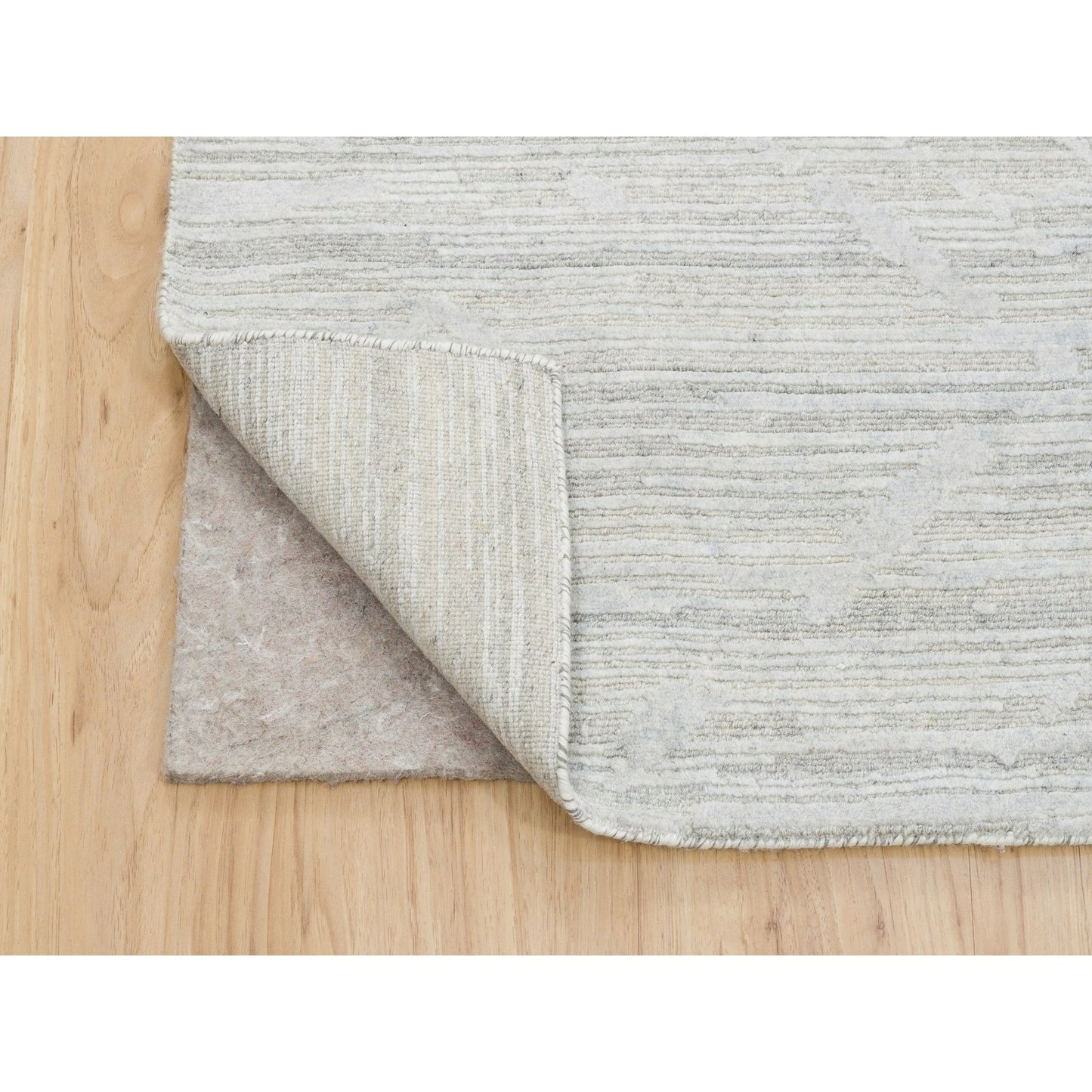 9'X12' Undyed Natural Wool Modern Light Gray Cut And Loop Pile Rug