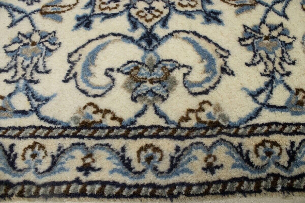 Handmade Nain Oriental Rug Small Wool Carpet