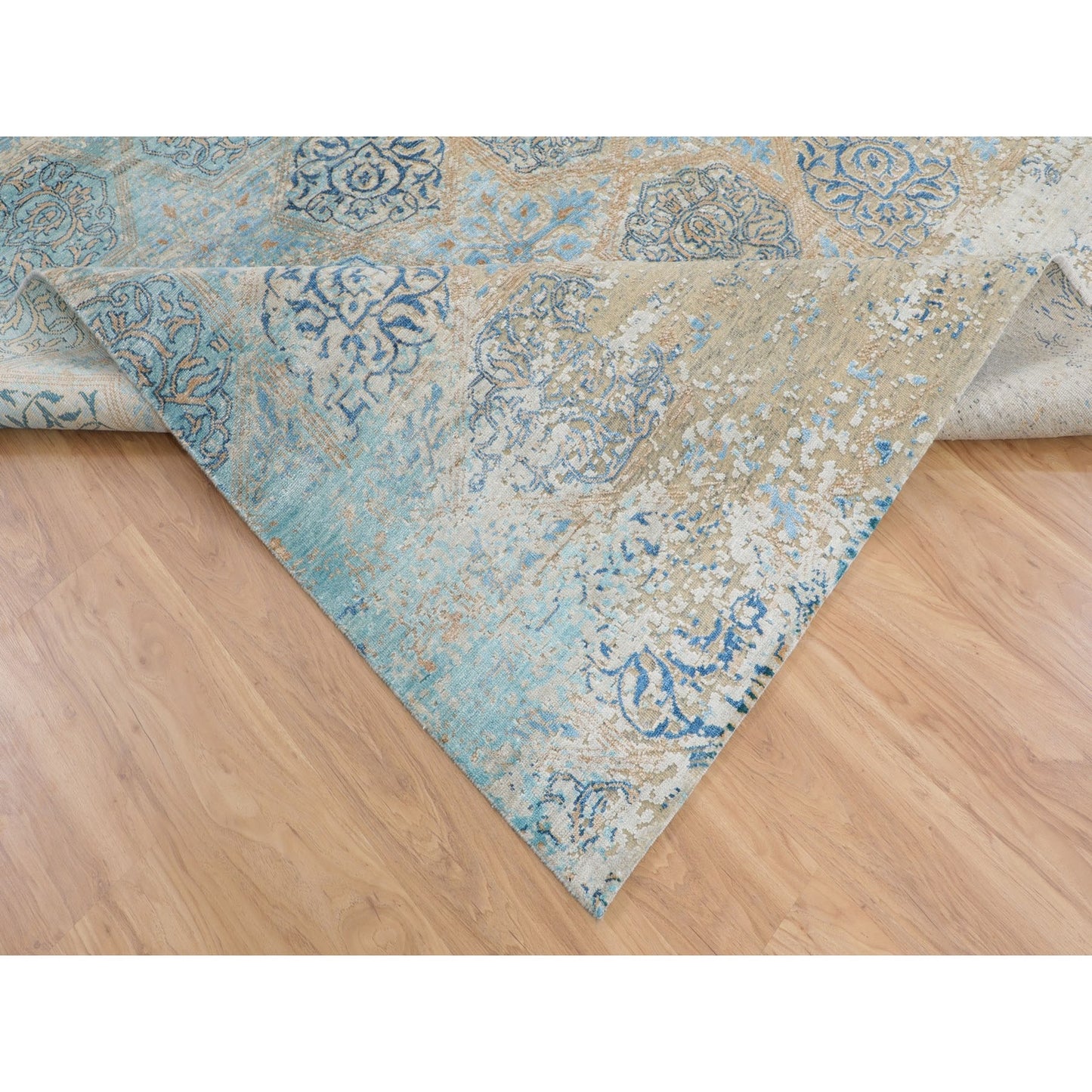 8'10"X12' Gray Snowflake Silk With Textured Wool Oriental Rug