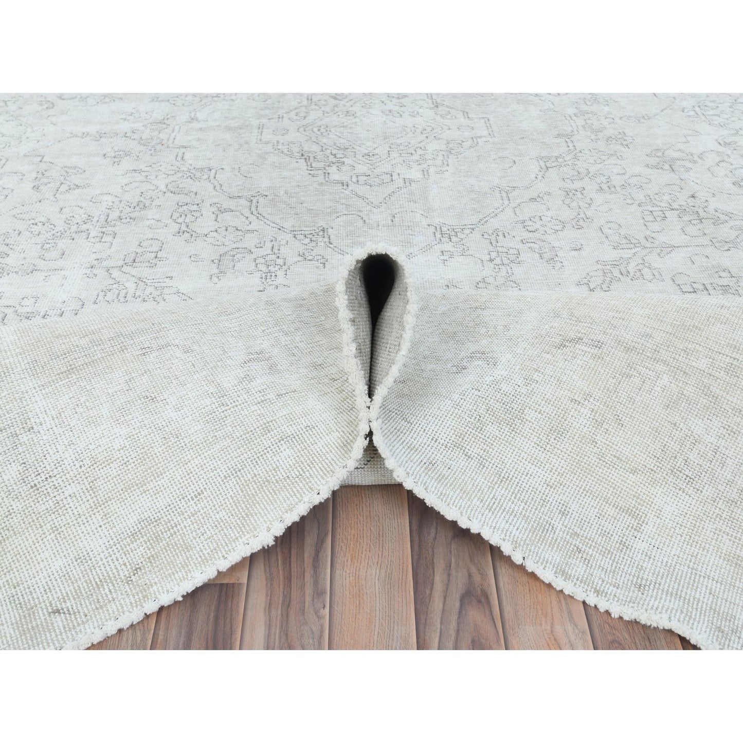 9'3"X13' Ivory Vintage Farsian Tebraz Worn Wool Hand Knotted Rug
