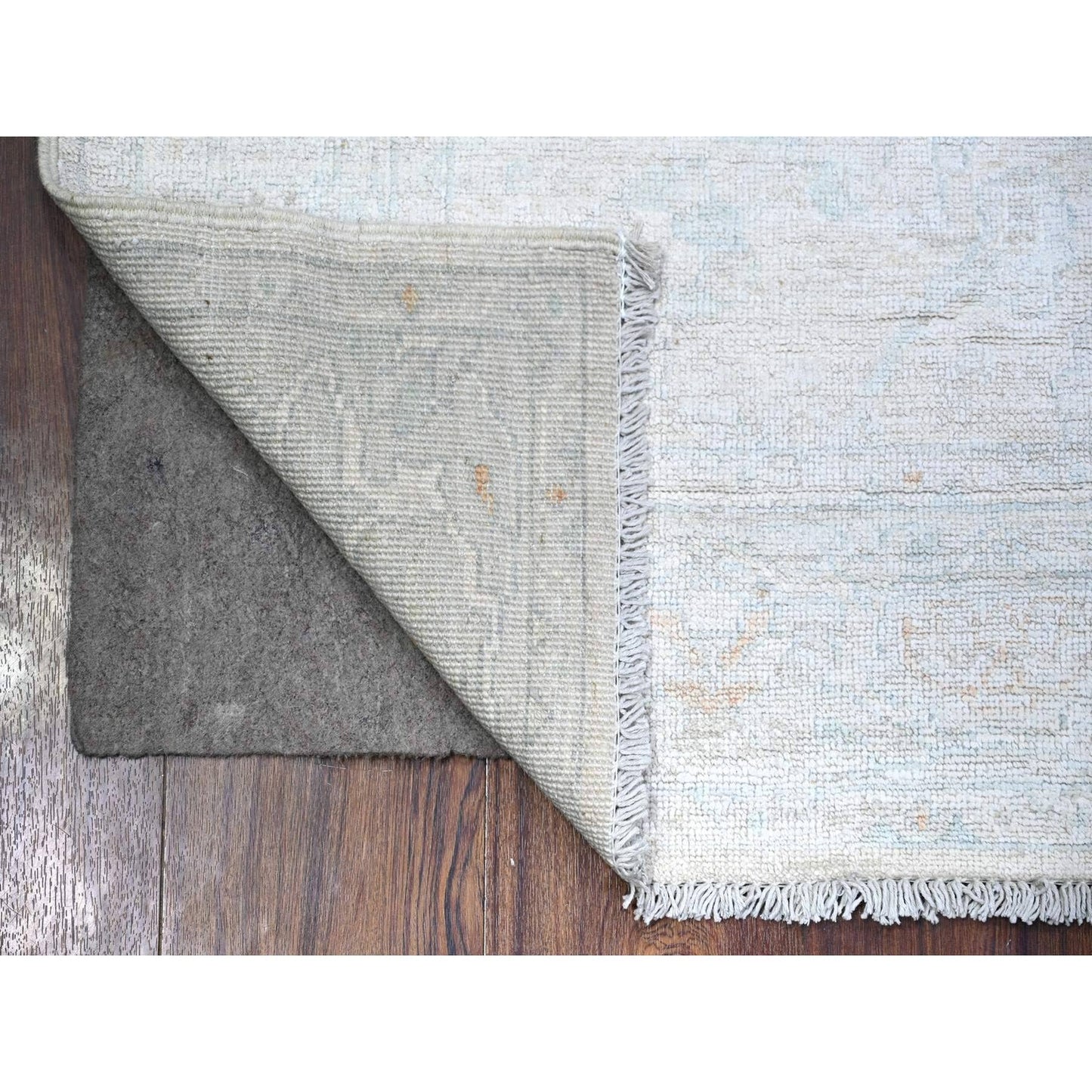 3'10"X5'8" Lexicon Ivory Soft Organic Wool Hand Knotted Peshawar Rug