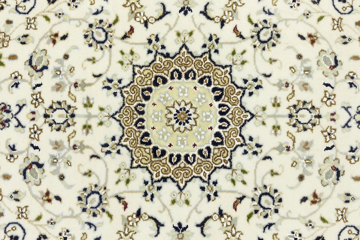 Indo-Nain Hand-Knotted Wool Oriental Rug Classic