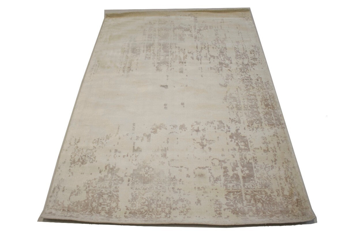 Distressed Cream Floral Design 4X6 Hand-Loomed