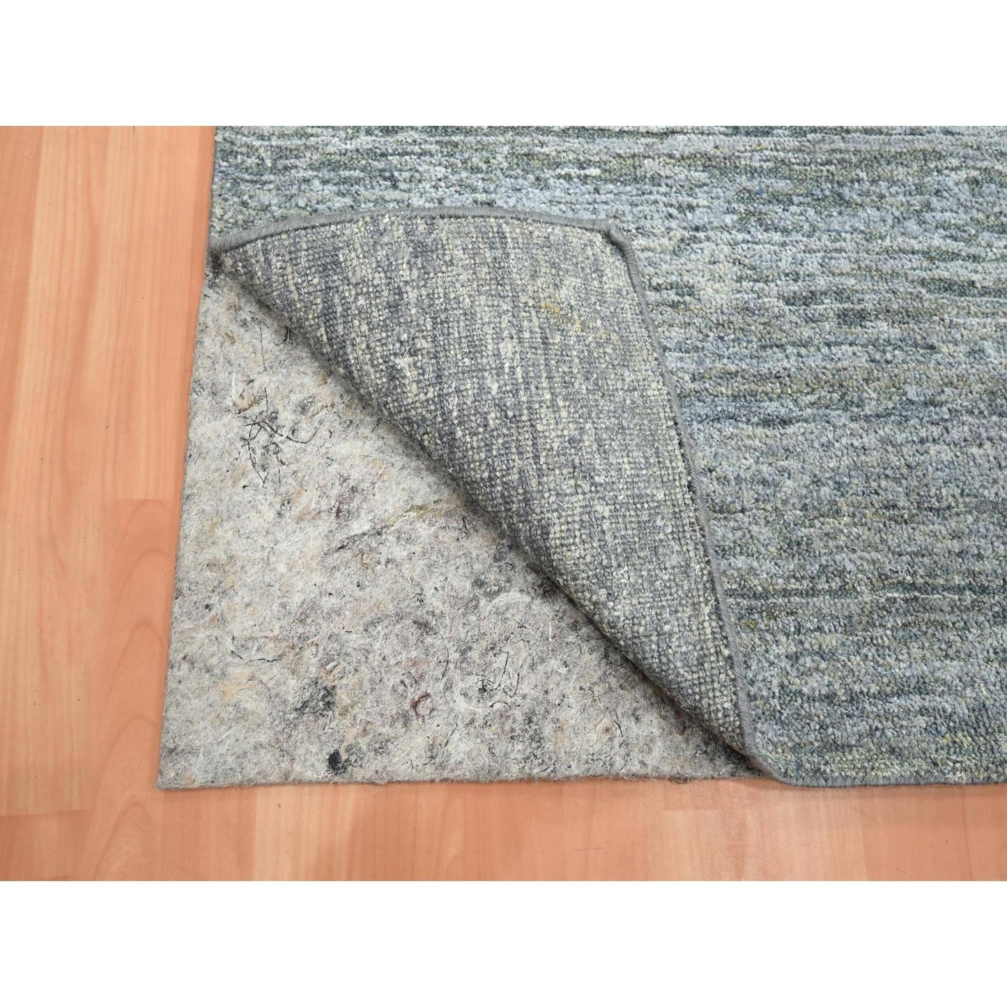 3'10"X6'1" Spanish Gray Plain Design Hand Knotted Pure Silk Oriental Rug