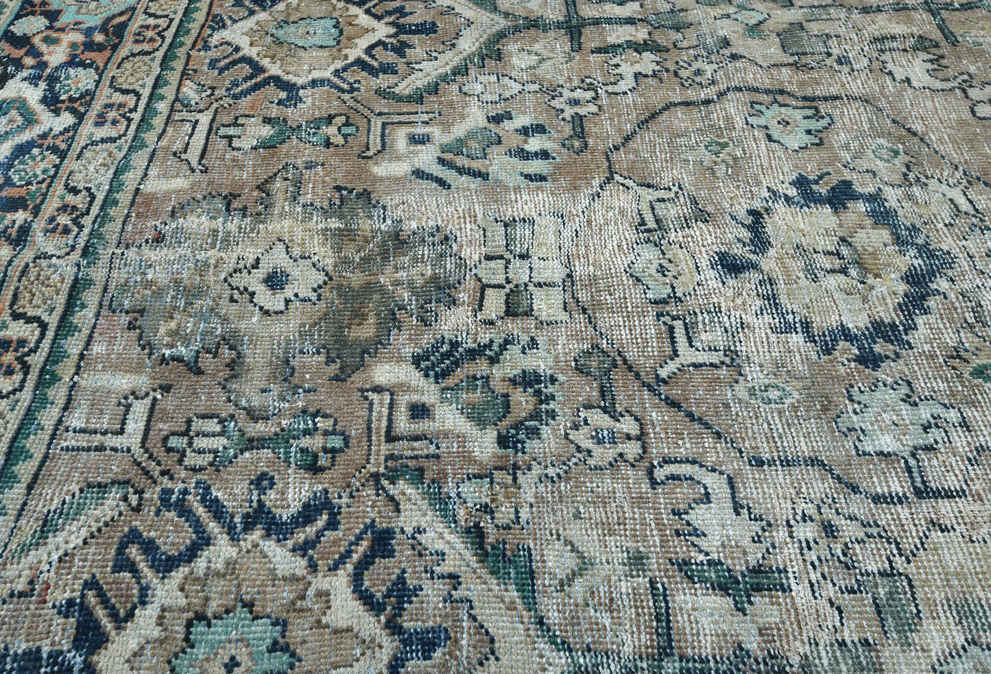 Antique Hand-Knotted Oriental Rug 7X10 Ft Floral