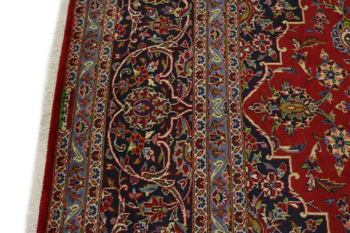 Vintage Traditional Signed Oriental Rug Handmade