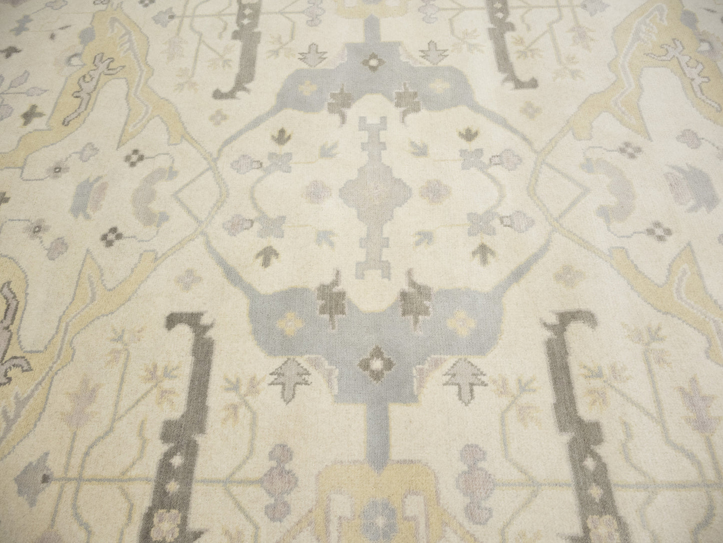 Hand-Knotted Wool Floral Oushak Oriental Rug Rare