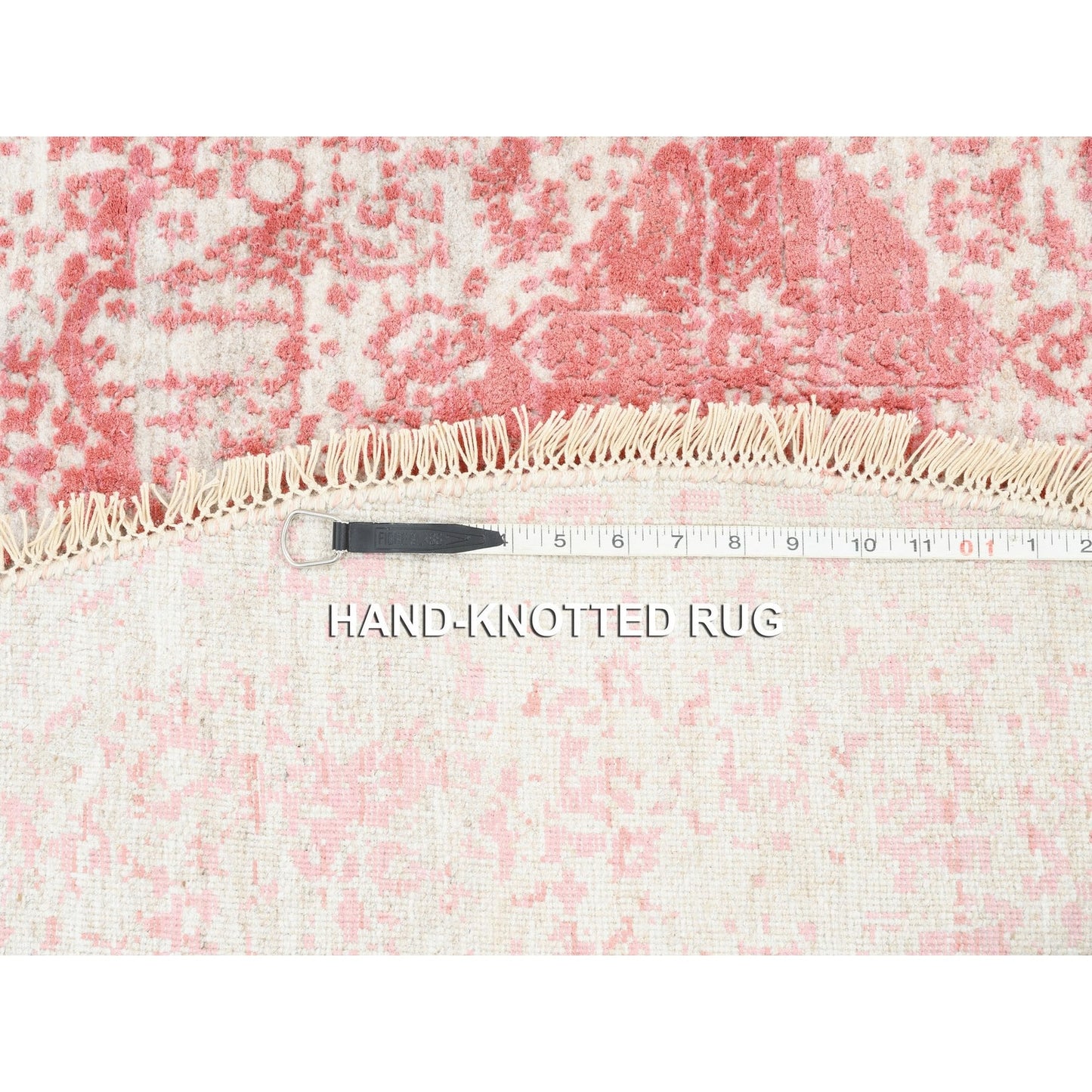 6'X6' Hand Knotted Pink Broken Farsian Design Wool And Silk Round Rug